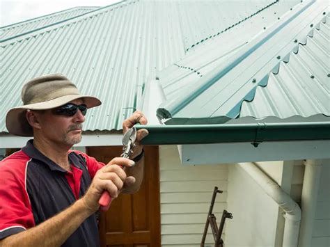 how to cut sheet metal roofing|best way to cut colorbond.